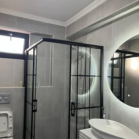 Havuzlu Villa-kartepe *